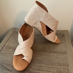 Gentle Souls Inna Wedge